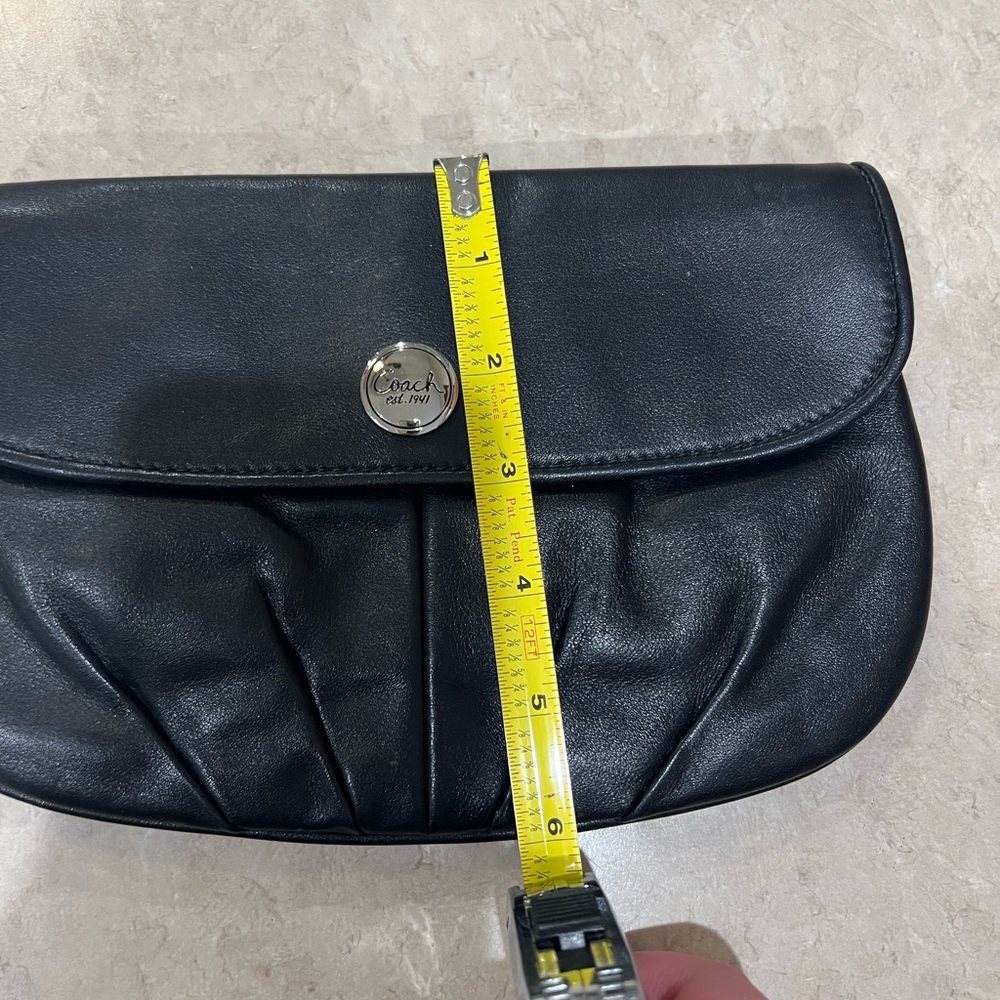 Coach Black Leather Wristlet/Clutch - Picture 5 of 6